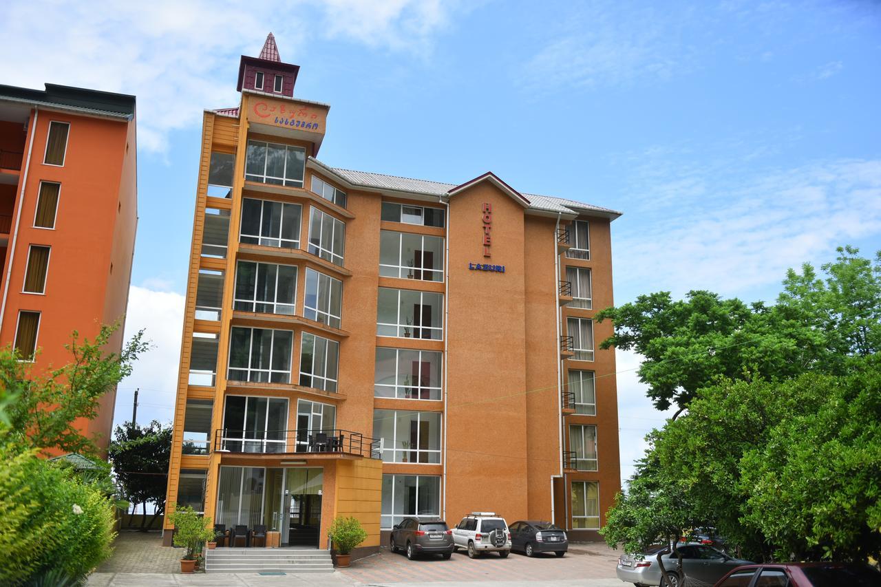 Hotel Lazuri In 卡瓦拉提 外观 照片